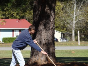 See, he's hardly ever NOT doing something--my awesome BIL taking care of the yard at Mama's a couple of years ago.  Love.  Him. 