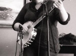 Those fingers were flying y'all. And what they made that banjo do was nigh unto amazing!