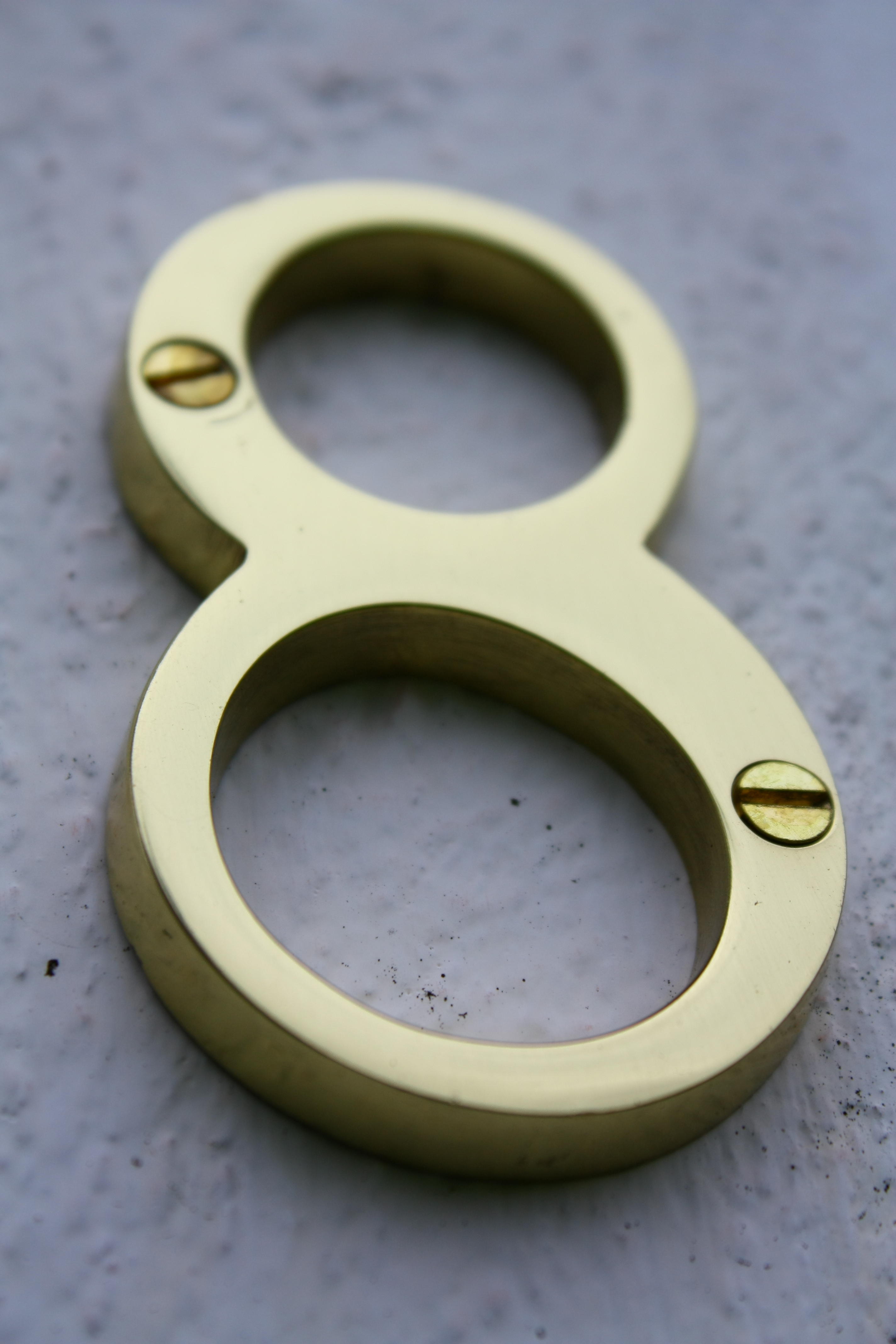 House_number_8